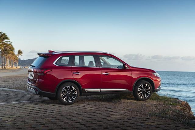 户外出游谁更强,欧蓝德、RAV4荣放全面PK