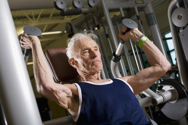 年龄大了，运动是抗衰老良方，吃这些可以缓解运动后炎症和疼痛
