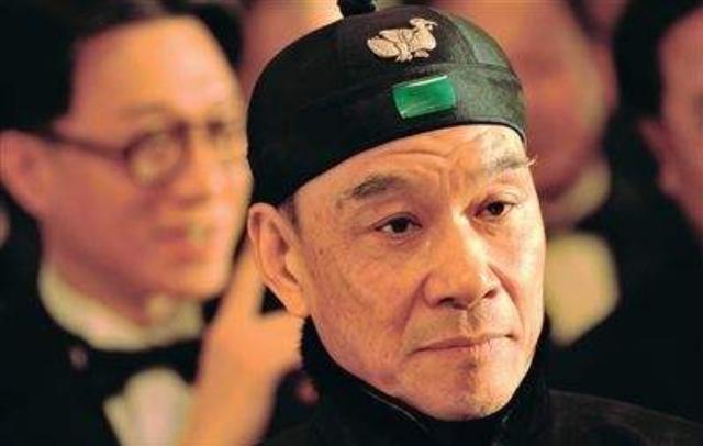 王学圻:65岁与结婚40年发妻离婚,和范冰冰传绯闻,74岁孤身一人