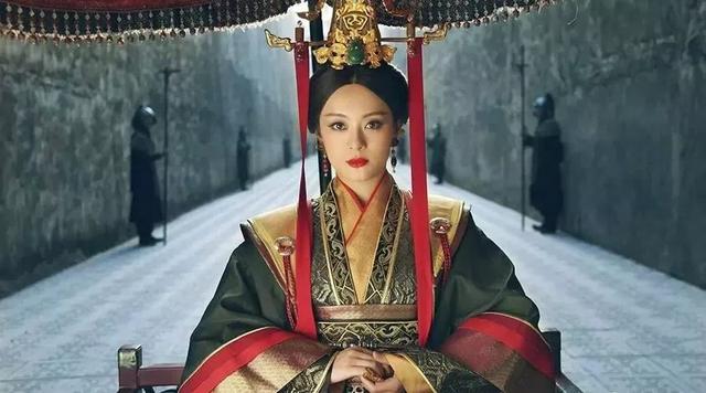 「青衣系列五」视后娘娘不好当,她竟然也是“瘦马”?