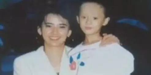 「青衣系列五」视后娘娘不好当,她竟然也是“瘦马”?