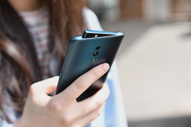 高颜值手机寿命更长?OPPO这款256GB存储手机降至2199元