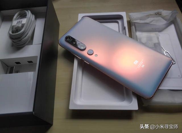 安卓手机"恶化音质"?这2款手机超越iPhone傲视群雄,谁第一?