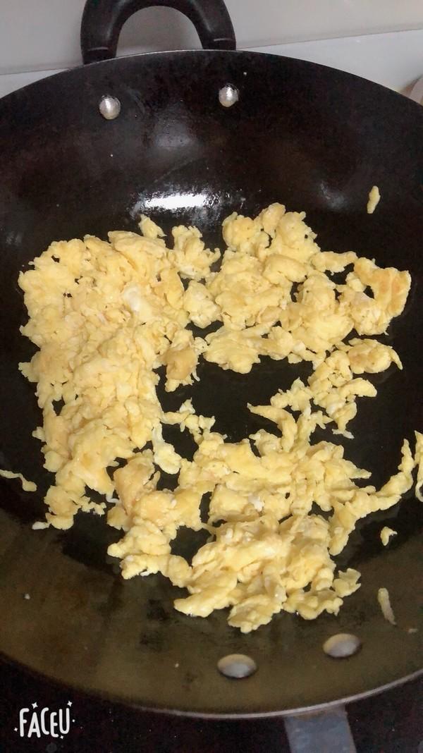买菠萝时,记住这4个“窍门”,买到的菠萝,绝对又香又甜