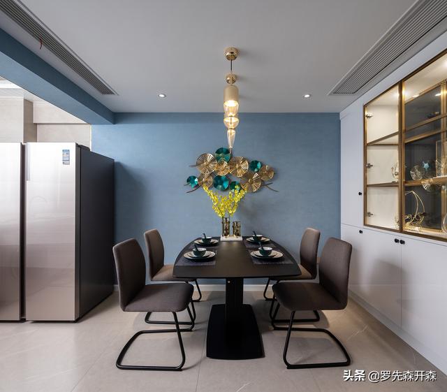 120㎡现代轻奢家居装修设计实景;奢华而不浓重,华丽却不浮夸