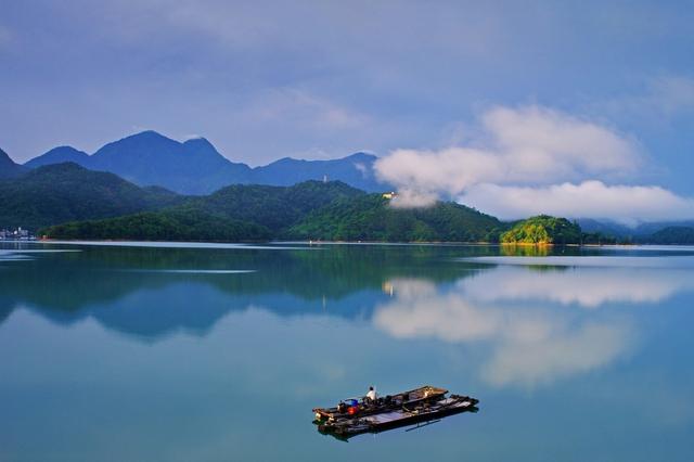 轻松摄影入门：熟记12种构图方法，快速搞定各种拍摄场景