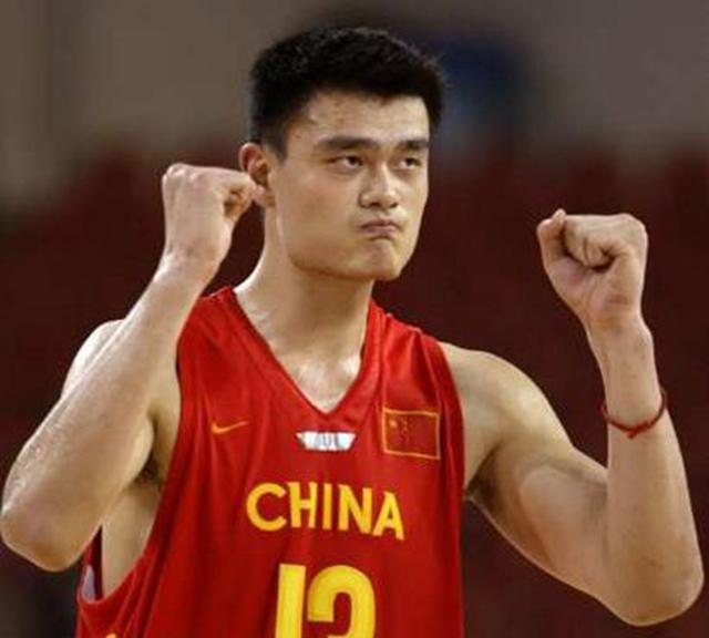 同是9年NBA生涯,姚明和林书豪各赚多少钱?差距很明显