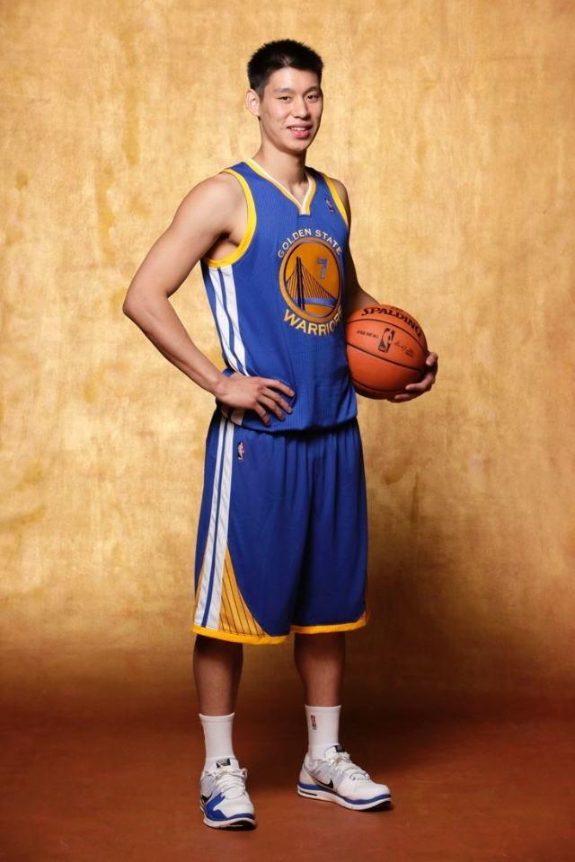NBA工资最低的球员,在美国能过怎样的生活?在北上广买得起房吗