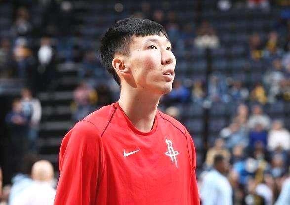 NBA工资最低的球员,在美国能过怎样的生活?在北上广买得起房吗