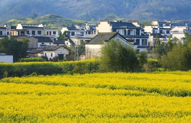 蜜月必去的中国最美的八个小镇，带着心爱的人来一场浪漫之旅