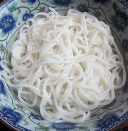 疫情宅家里吃什么?一道百吃不厌、还不易长胖的美食,易学易做