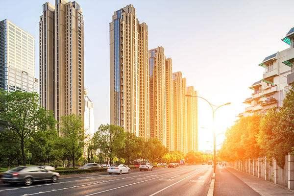 400万房子降价100万仍无人买!楼市正在被抛弃了吗?专家给出解释