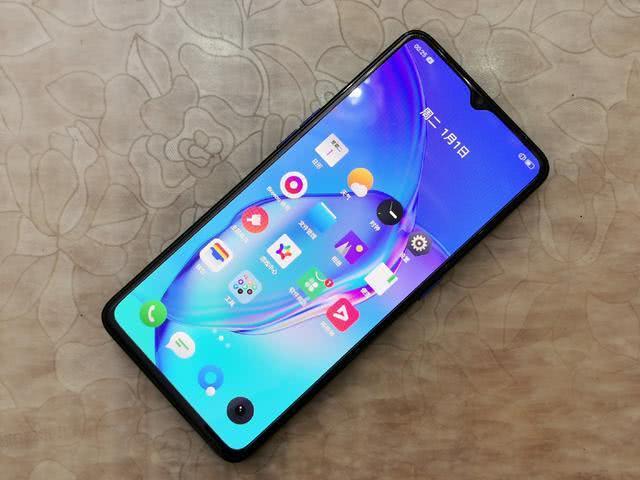 4G手机无奈退场,这3款旗舰悄悄清仓,现在入手最合适?