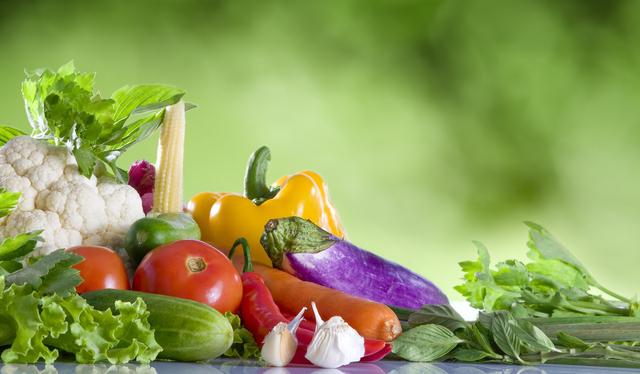 身体很虚弱、舌苔黏腻!这种情况下可以进补吗?该怎么补呢?