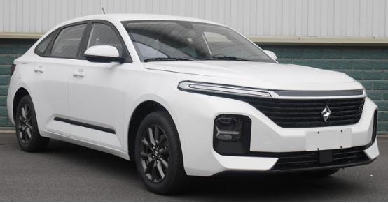 工信部第330批新车:红旗H9现身;五菱再推神车