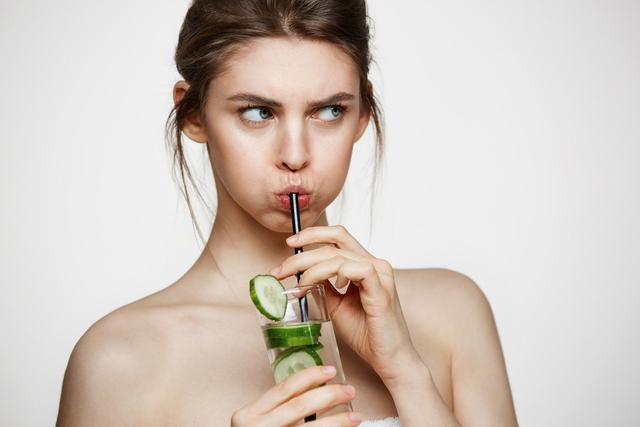 几个常见减肥问答：喝水会发胖吗？怎么吃才最减肥？