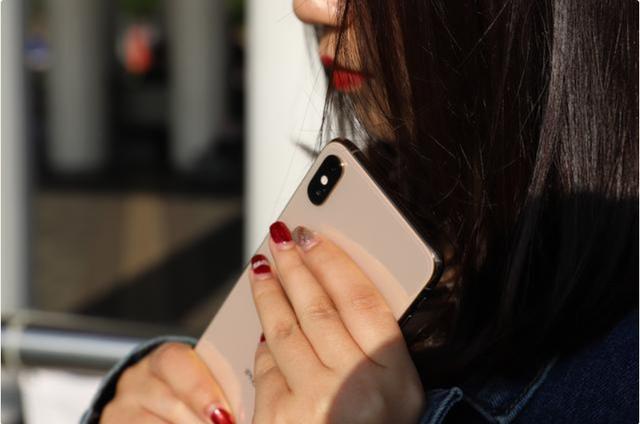 顶配iPhone跳水5100,网友:不好意思,我愿意在等6个月