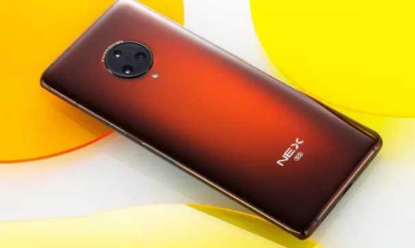同为12GB+256GB,还都搭载骁龙865,价格却天差地别