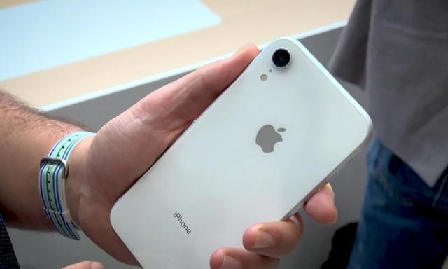 从6999跌到5299,最便宜刘海屏iPhone,128GB+iOS13!