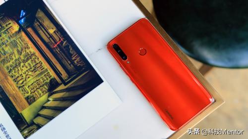 公认的三款‘高性价比’手机,不仅有小米还有OPPO和华为