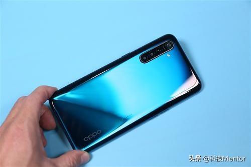 公认的三款‘高性价比’手机,不仅有小米还有OPPO和华为