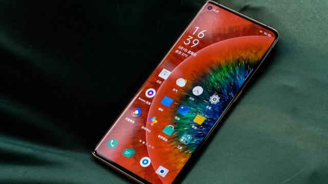 这三款5G旗舰才是最佳选择,性能全面无槽点,换机不二之选!