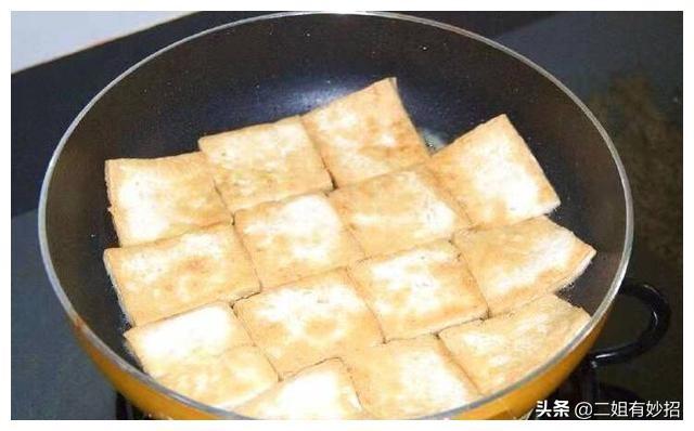 为什么你煎的豆腐经常粘锅?小编告诉你几个妙招