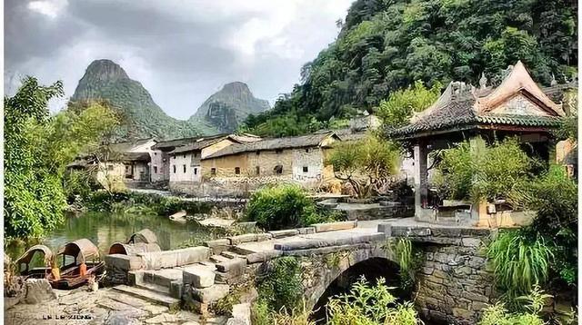 你知道中国最美的十大古镇在哪吗?