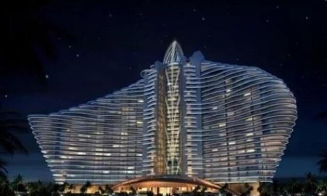 中国第一家七星级酒店,楼顶有停机坪!网友感叹:有钱真幸福
