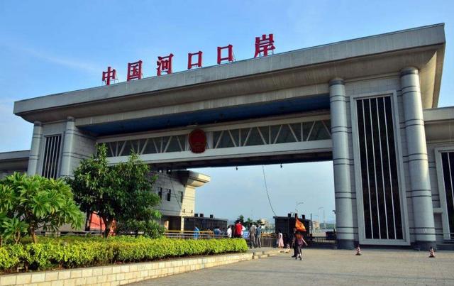 云南边境有个小县城,充满异域风情,曾是“男人天堂”,你来过吗