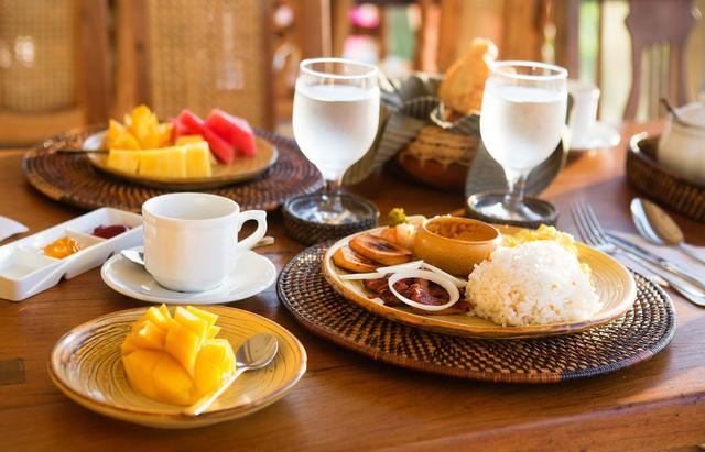 不止“最美落日”,长滩岛还有5大美食餐厅,菲律宾的骄傲!