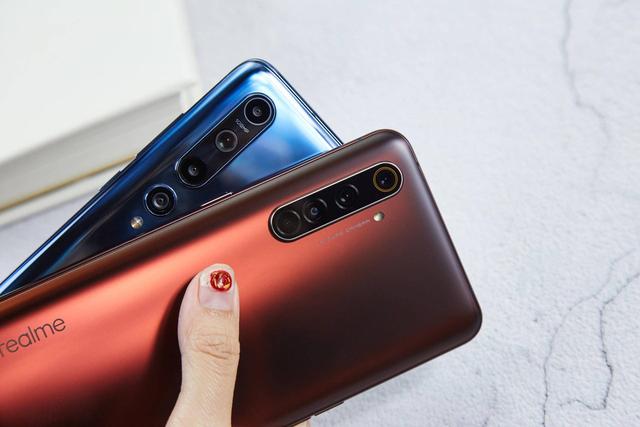 realme真我X50 Pro、小米10究竟选谁?不妨先看看这些对比