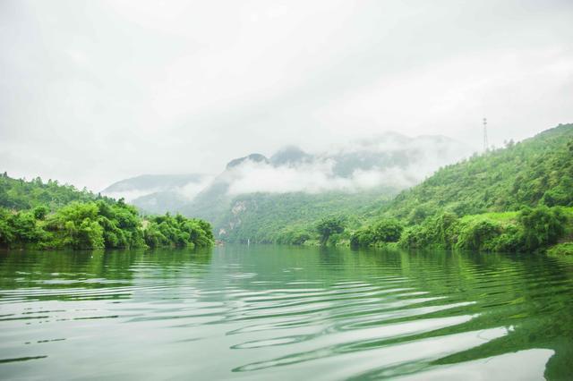 广东藏了个鬼斧神工的山水奇观，浓缩了三峡的所有美景，你去过吗