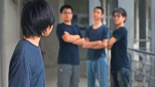 面对“校园暴力”,是默默承受还是奋起反击,家长的教育很重要
