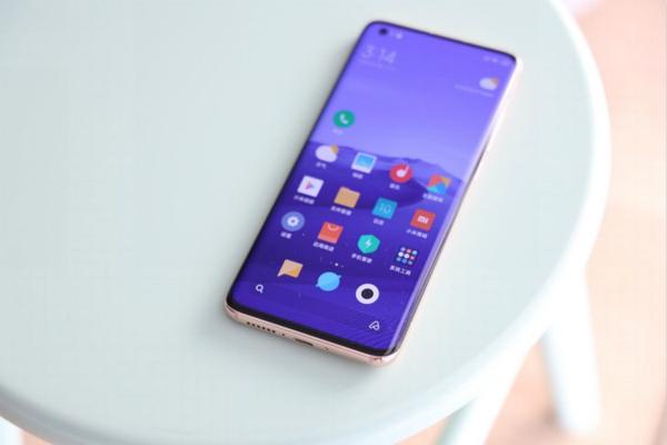 三款屏幕最好的手机!都支持5G网络,最低4999元起