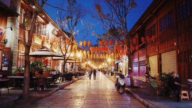 来到四季如春的昆明,吃喝玩乐怎么安排?