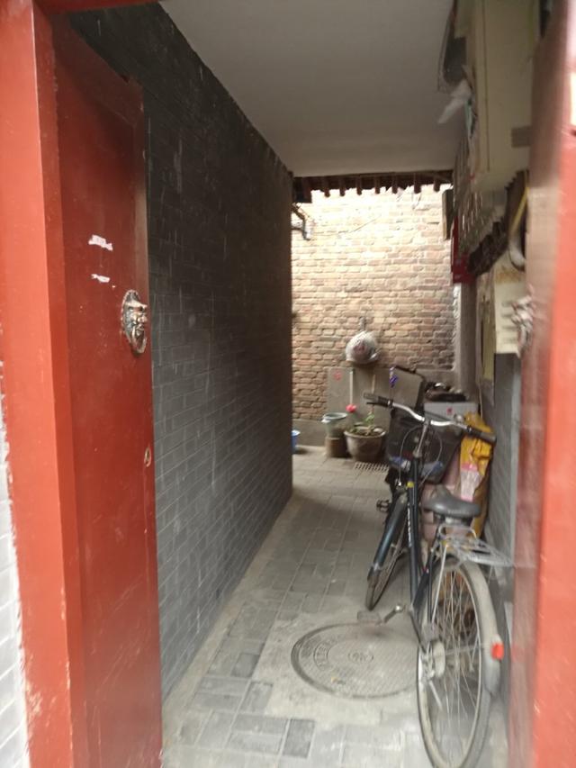 北京老胡同保护的两难:胡同是给人观赏的,还是给居民居住的?