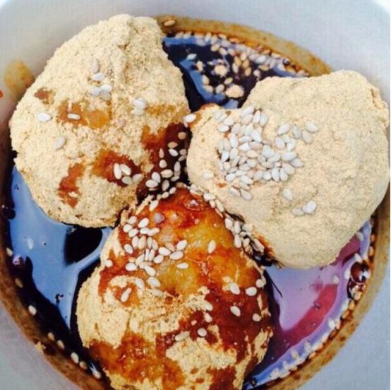 待春暖花开,游历巴蜀,感受天府之国美食魅力