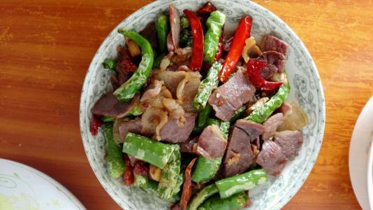 去云南不要只顾看风景,这4道美食挑逗你的味蕾,不信你不流口水