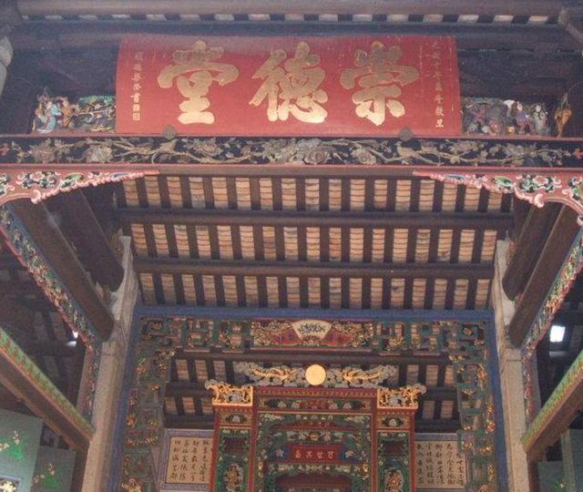 凤凰古城不可错过的4处景点,细细观赏,你会发现不一样的美景