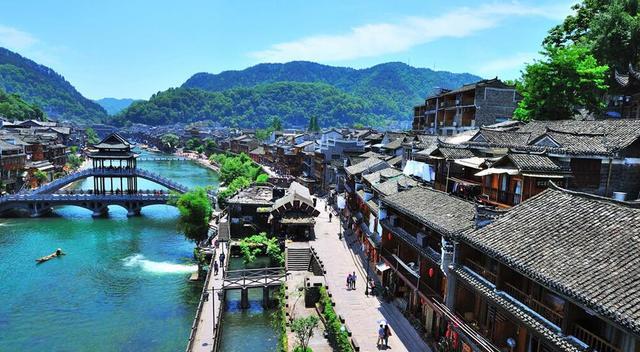 三月,不负春光,最佳旅行地推荐,春天不能辜负的9个地方