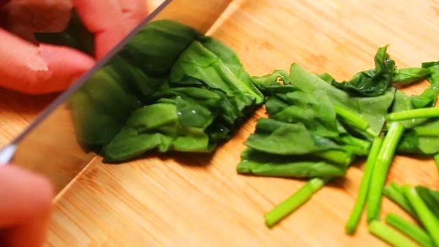 经常用眼,多吃这俩宝,缓解眼干眼疲劳