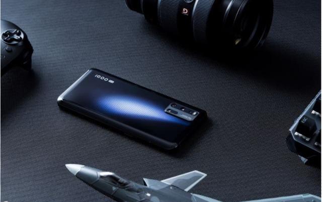 小米数字高端、iQOO强悍、荣耀实在,这3款5G手机不比iPhone差