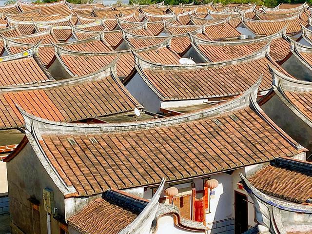 福建一水上古村,被外国人一组照片带火,建筑风格很“闽南”