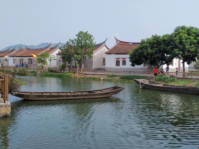 福建一水上古村,被外国人一组照片带火,建筑风格很“闽南”