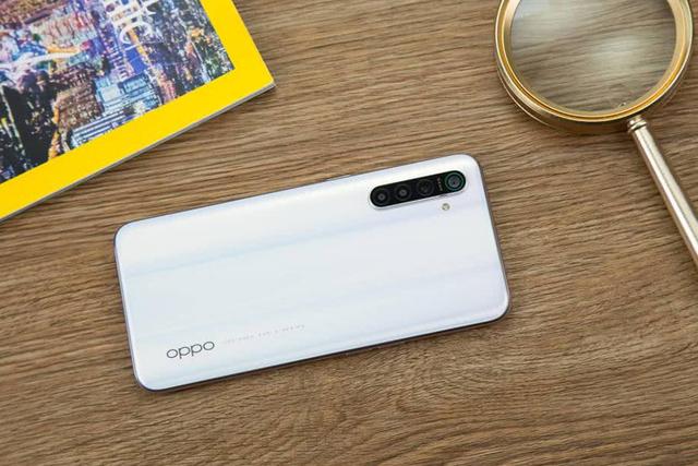 这价格厚道了:OPPO K5售价1799元,给了骁龙730G还要求啥?