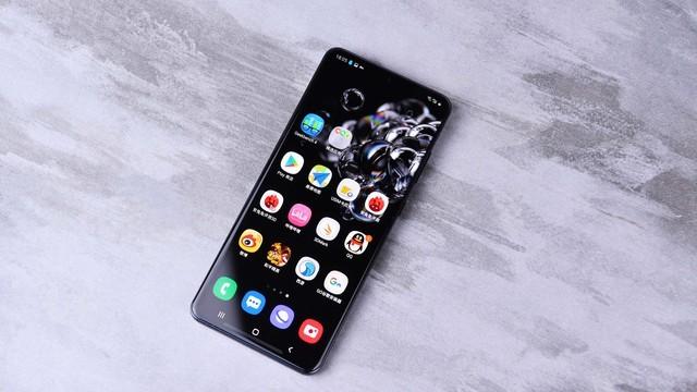 拥有一款三位一体的手机是种什么样的体验?