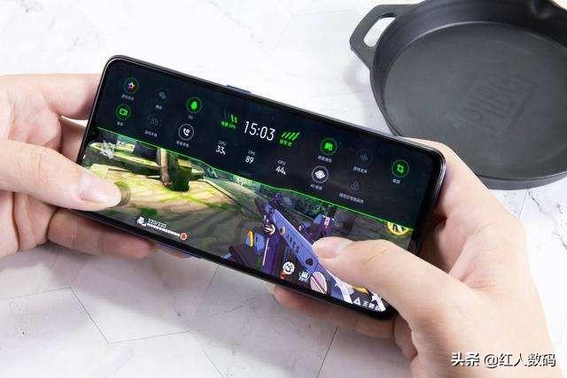 realme x2开始清仓:价格大降300元,买到就是赚到!