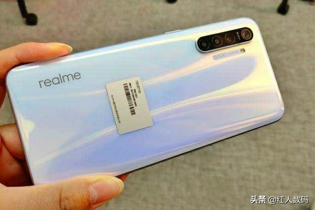 realme x2开始清仓:价格大降300元,买到就是赚到!