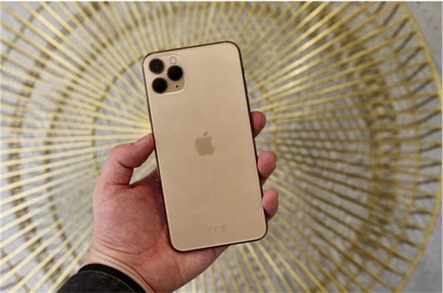 iPhone机皇降900,512G+A13+3D人脸+3969mAh,比华为还少4300